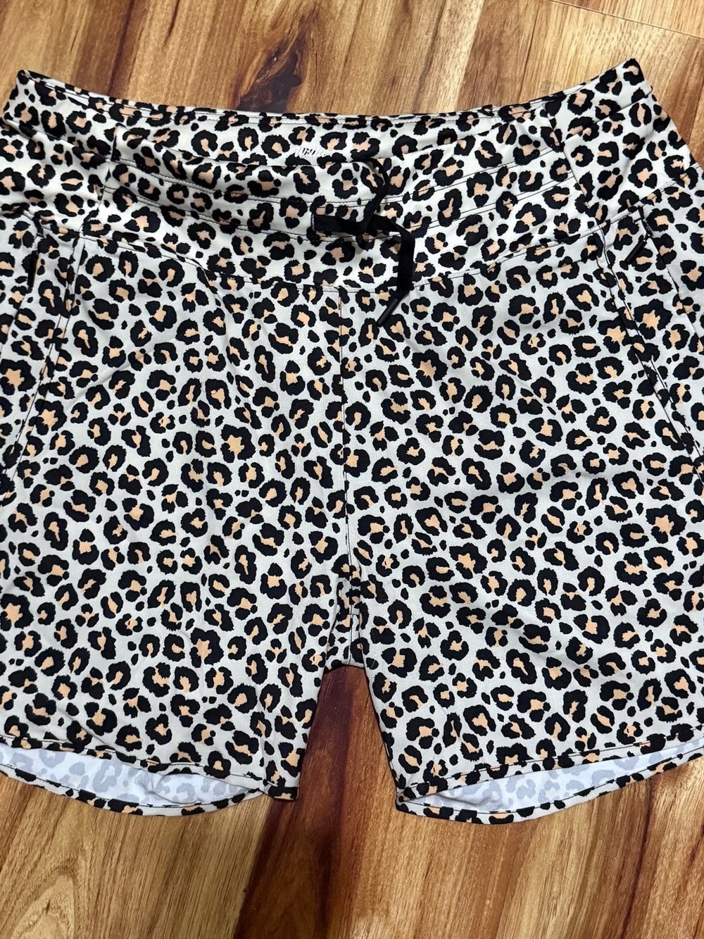 Leopard Print Pull-On Athletic Shorts - Black & Tan